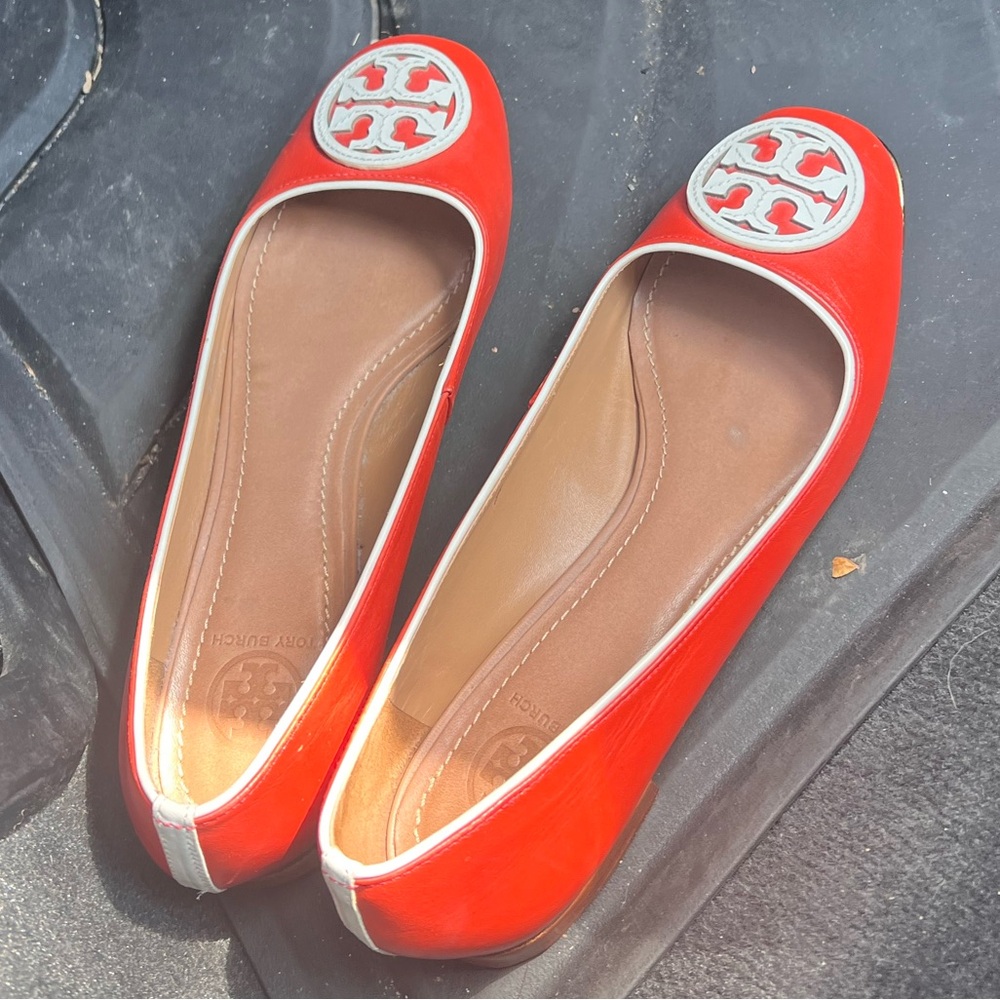 Tory Burch Red Flats with Logo Medallion